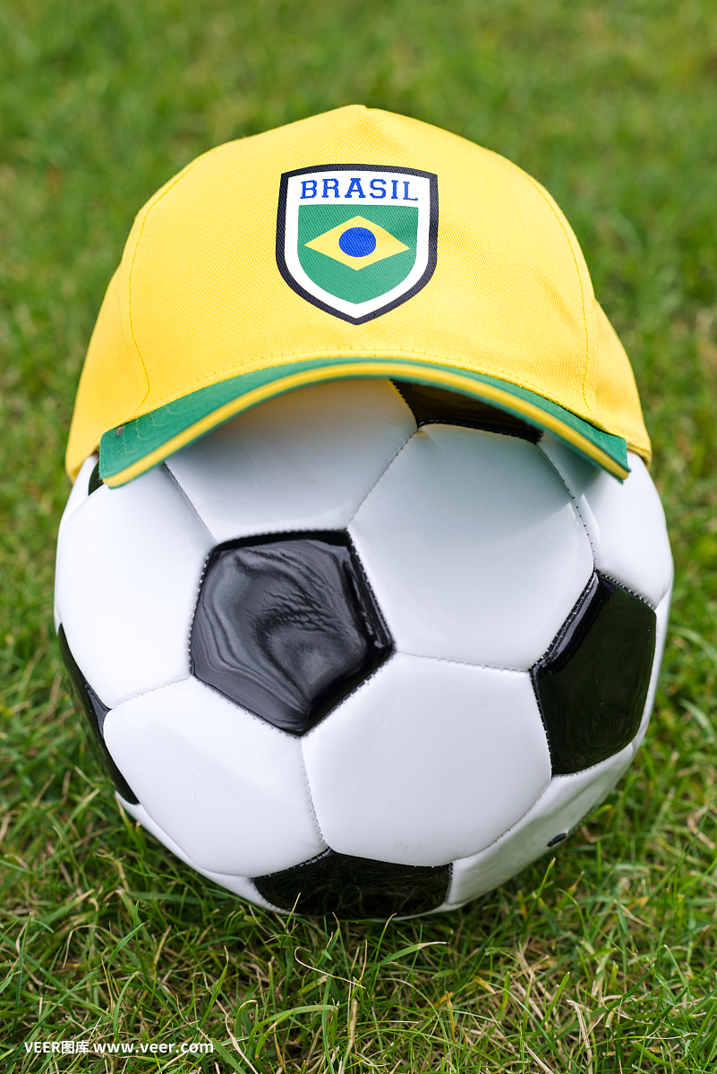 一直以其出 一直以其出