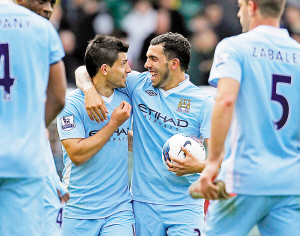 何在比赛前 何在比赛前