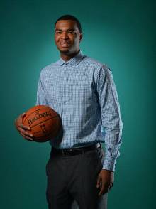 拉什福德问答：更衣室里加维最搞笑；最难对付的对手是范戴克