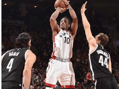 记者：利物浦考虑引进罗德里戈替代迪亚斯 经纪人已赴英推动转会