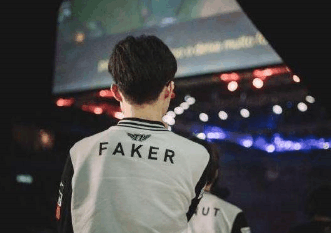 两好球短挥 两好球短挥